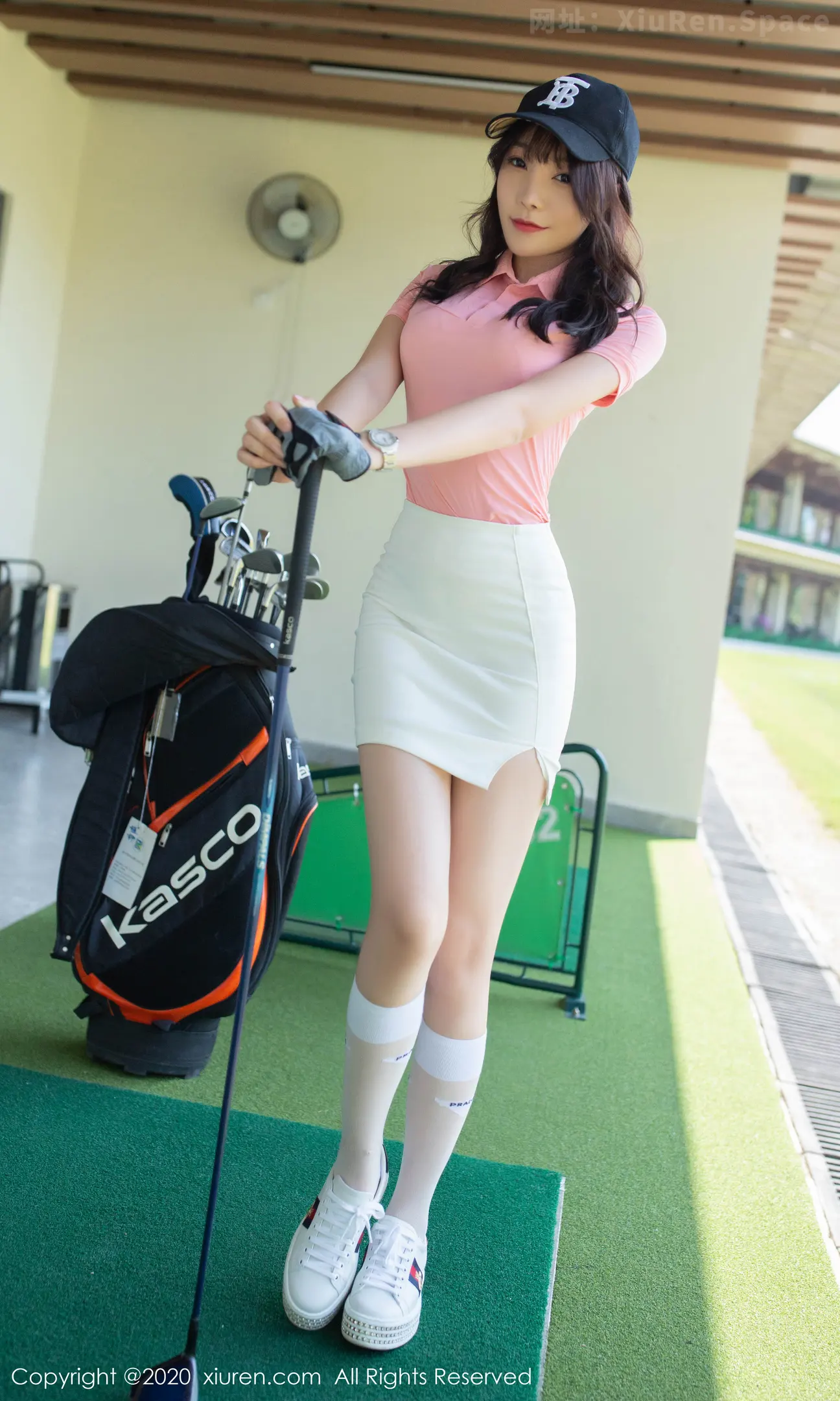 图片[3]-[XiuRen秀人网]VOL.2091 女神芝芝Booty高尔夫主题户外半脱露性感内衣撩人诱惑写真103P-秀人网官方网站